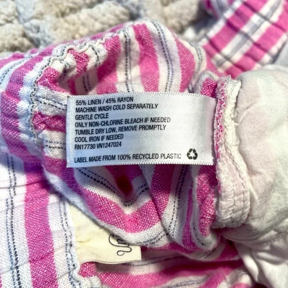 Universal Thread Pink and White Striped Linen Blend Coastal Grandma Shorts - Picture 2 of 6